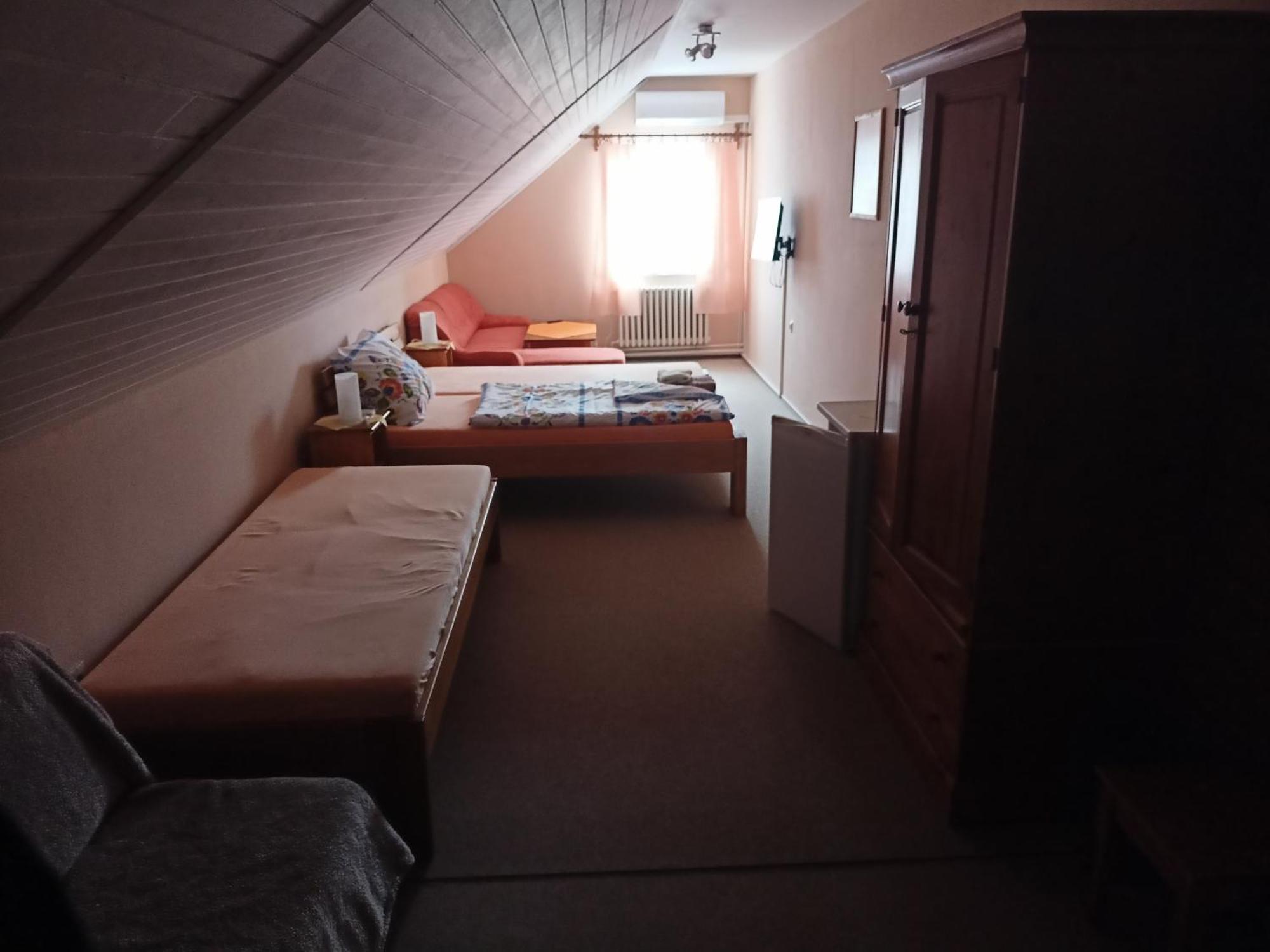 Hotel Kolonial Skalite Экстерьер фото