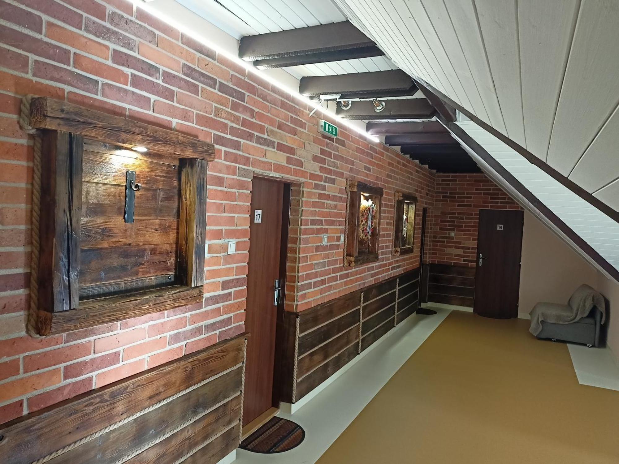 Hotel Kolonial Skalite Экстерьер фото